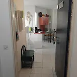 Apartment Superbe 20m2 *
