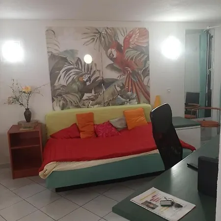 Superbe 20m2 Апартаменты