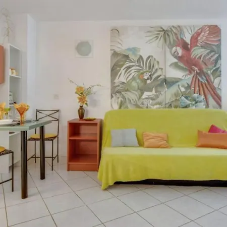 Superbe 20m2 Апартаменты *